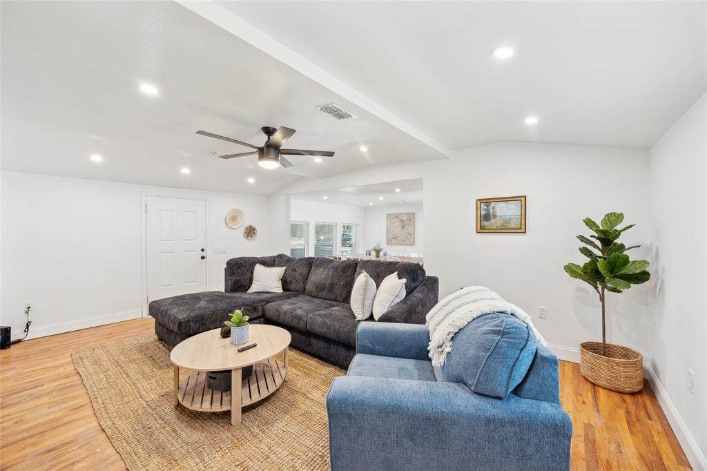 229 Sherman Drive - Photo 1