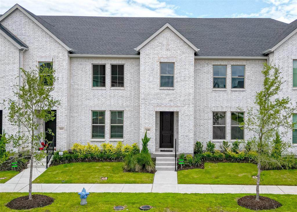 2608 Bluejack Road - Photo 1