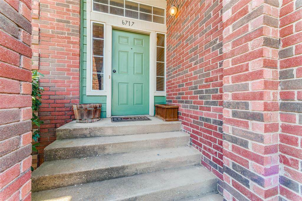 6717 Driffield Circle - Photo 1