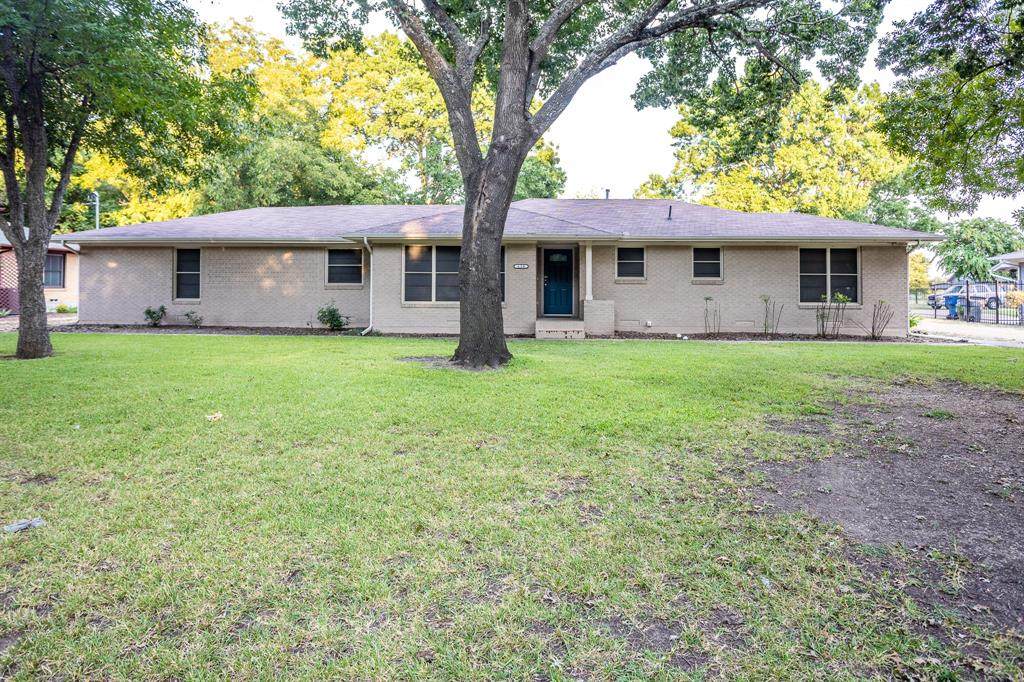 620 Dallas Avenue - Photo 1
