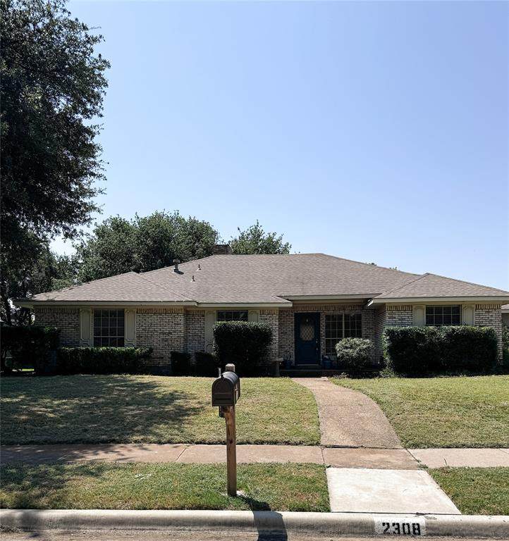 2308 Cliffside Drive - Photo 1