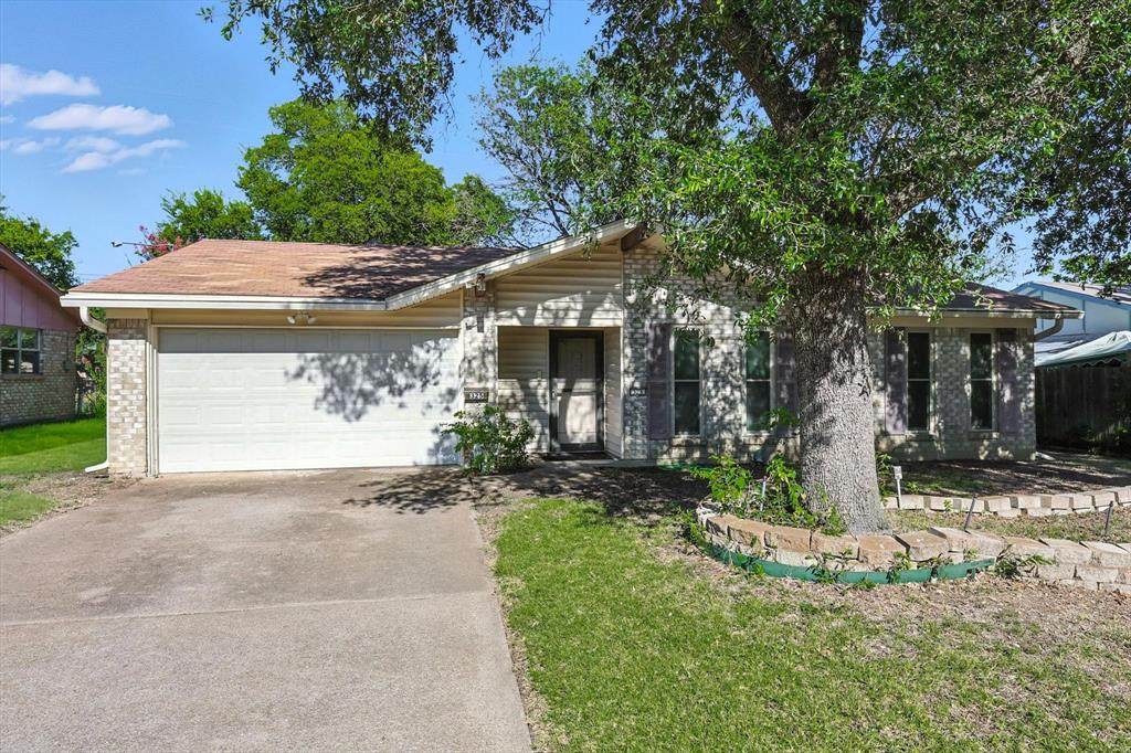 325 Hastings Drive - Photo 1