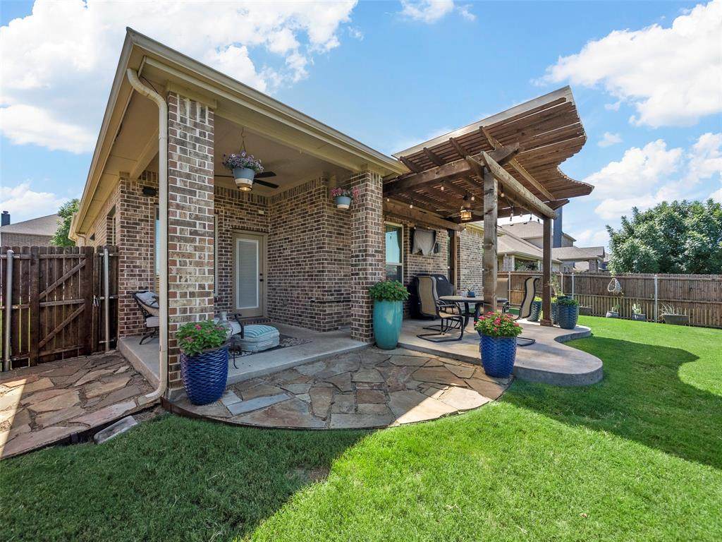 212 Fisk Lane - Photo 1