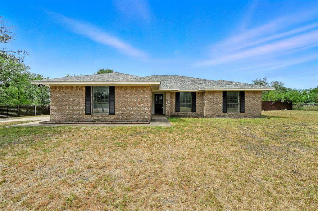 602 Valley Trail Drive - Photo 1