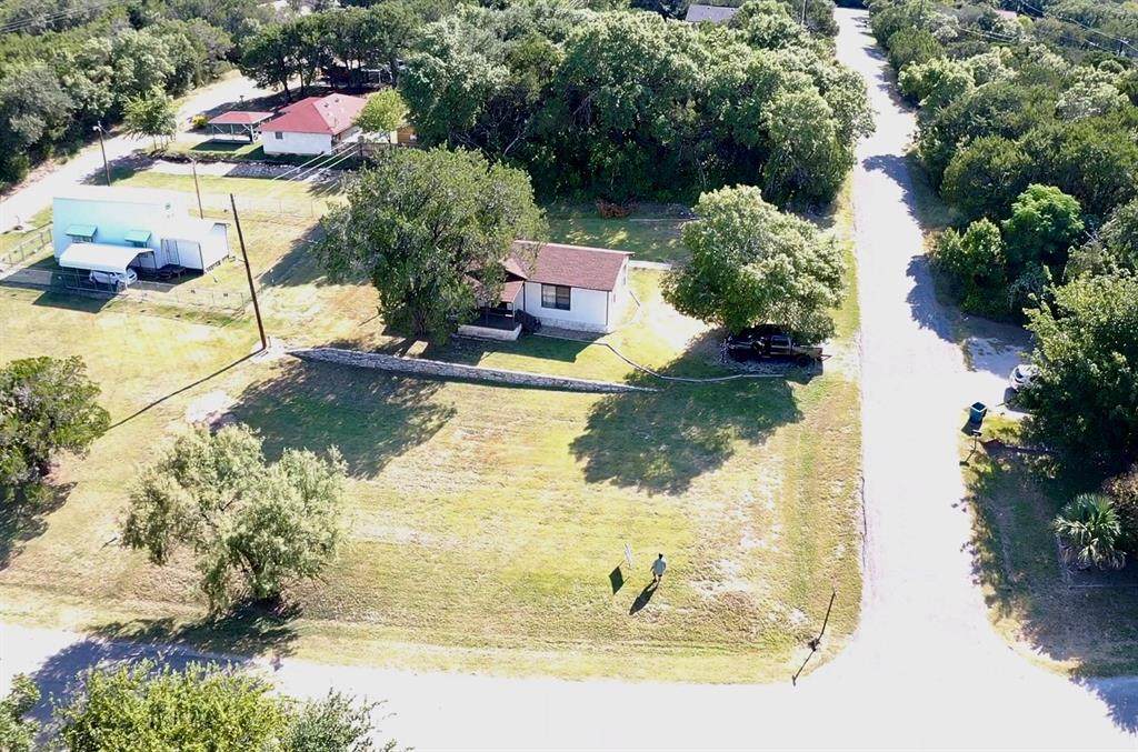 2605 Pinoak Street - Photo 1