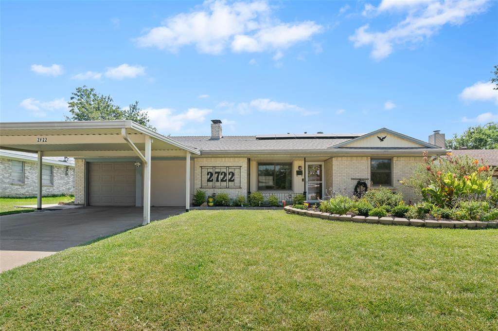 2722 Cumberland Drive - Photo 1