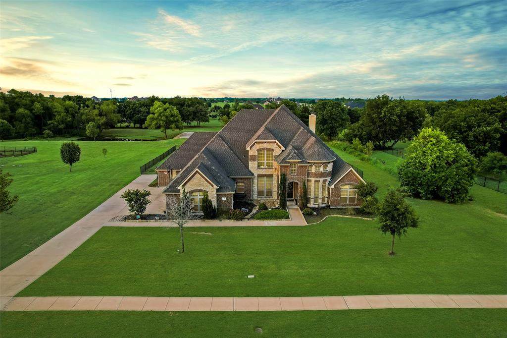 6 Chapel Hill Lane - Photo 1