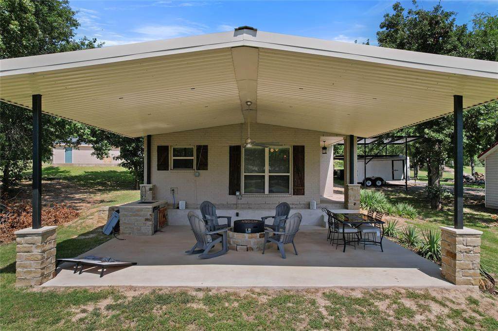 222 Knights Circle - Photo 1