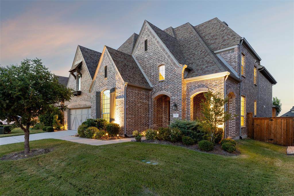 3432 Belterra Drive - Photo 1