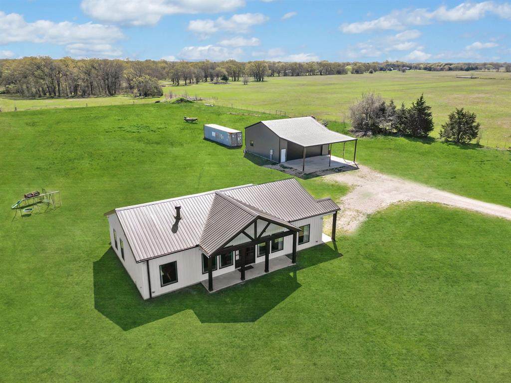 4957 County Road 3521 - Photo 1