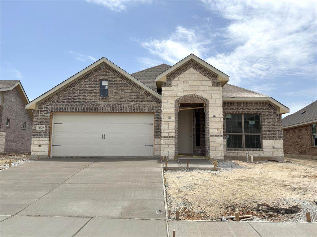 4329 Sun Meadow Drive - Photo 1