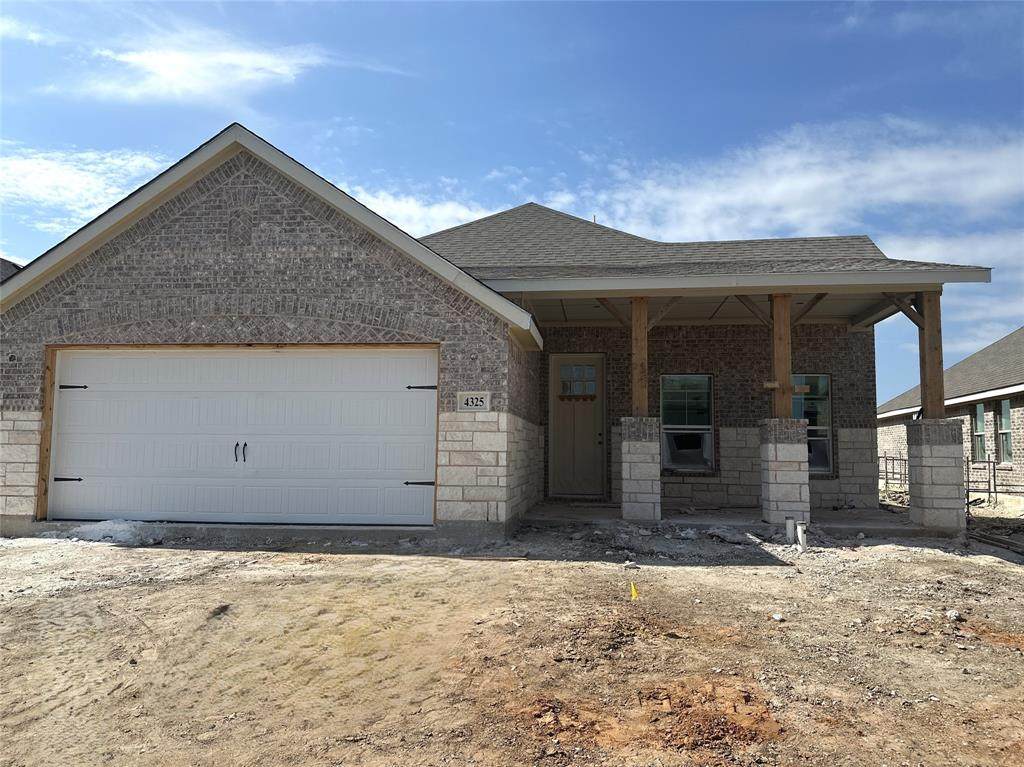 4325 Sun Meadow Drive - Photo 1