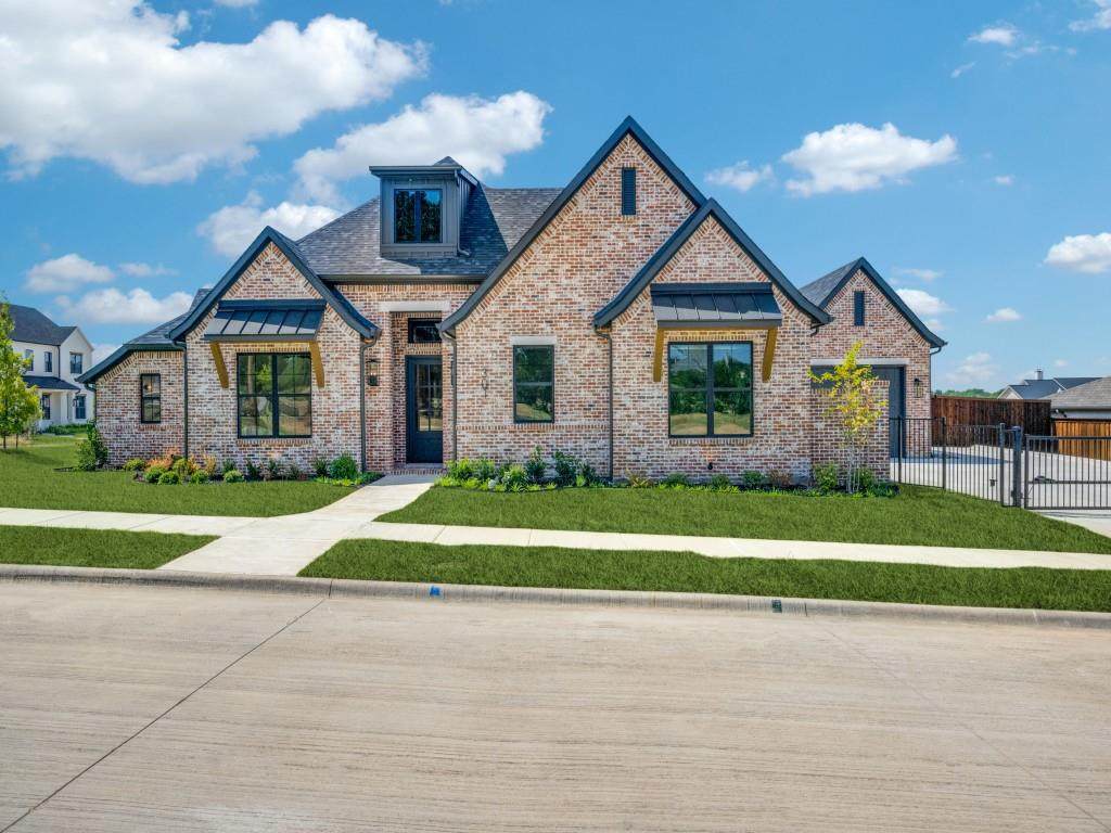 301 Fairmount - Photo 1