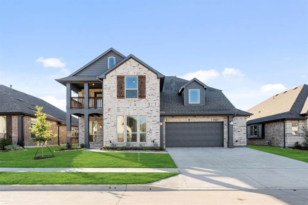 450 Aspen Way - Photo 1