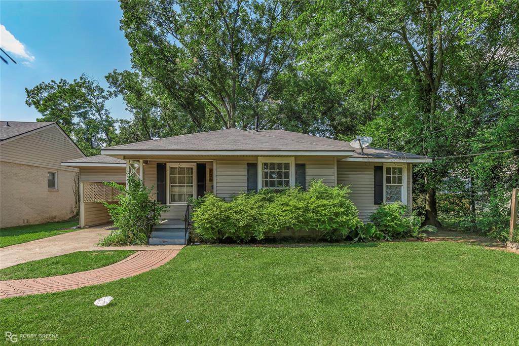 106 Leo Avenue - Photo 1