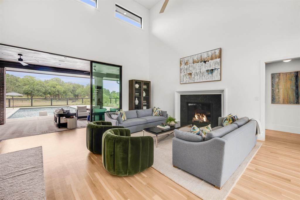 7517 Sunnyview Lane - Photo 1