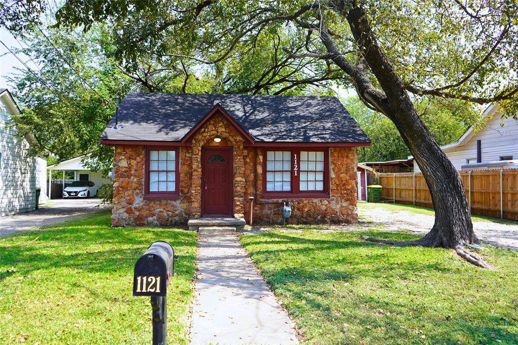 1121 Ashleman Street - Photo 1