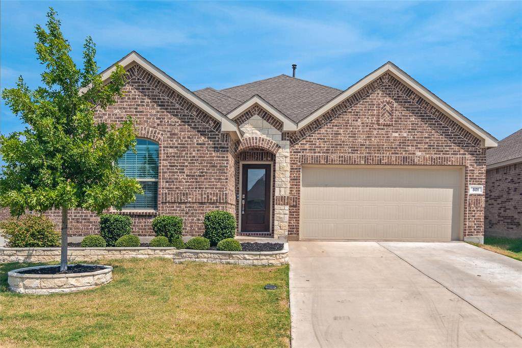 501 Poplar Street - Photo 1