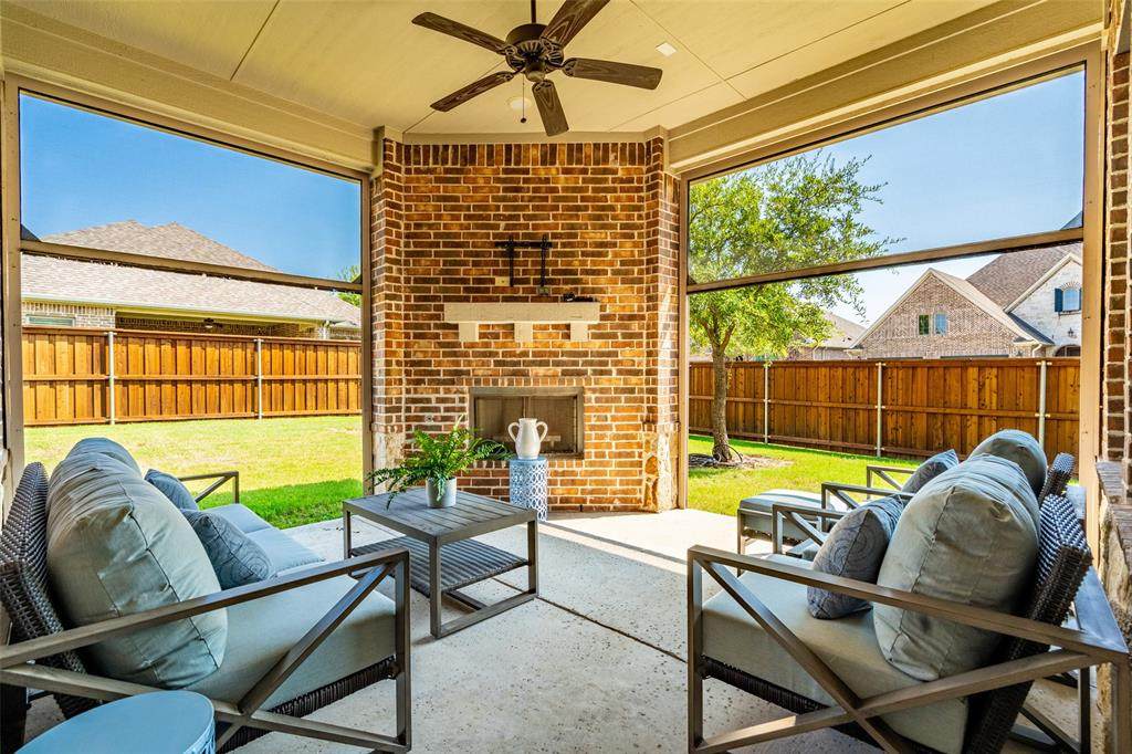 2753 Cromwell - Photo 1