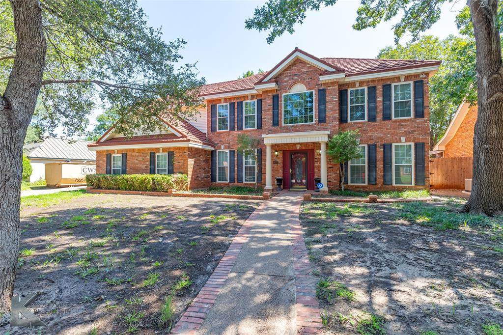 29 Cherry Hills - Photo 1