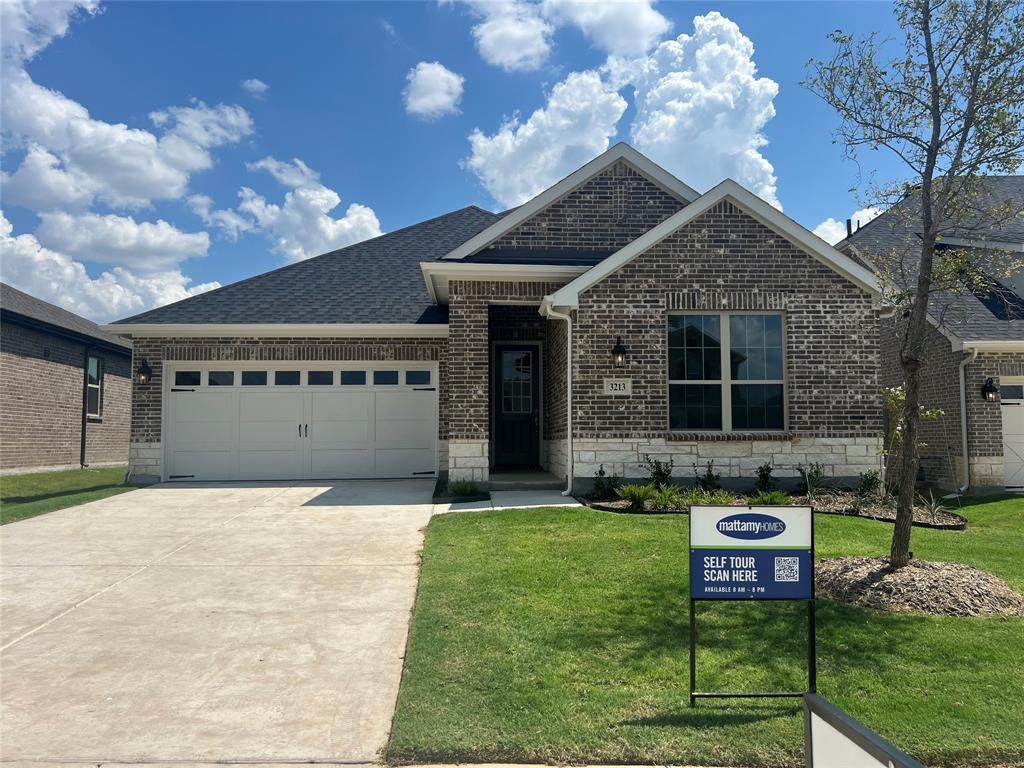 3213 Riverlawn Drive - Photo 1