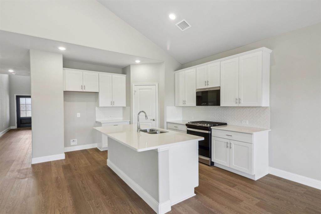 2122 Horseshoe Lane - Photo 1