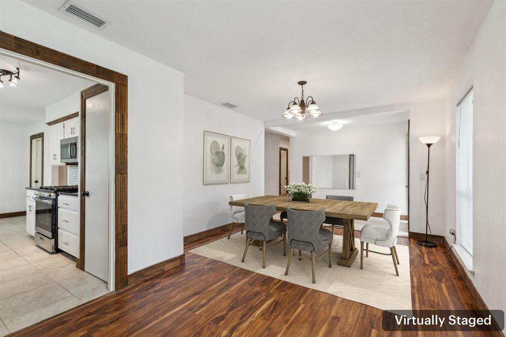 416 Cambridge Drive - Photo 1