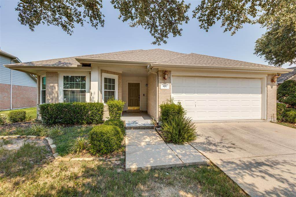 410 Oxford Drive - Photo 1