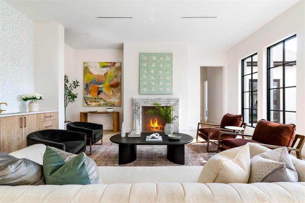 5706 Stanford Avenue - Photo 1