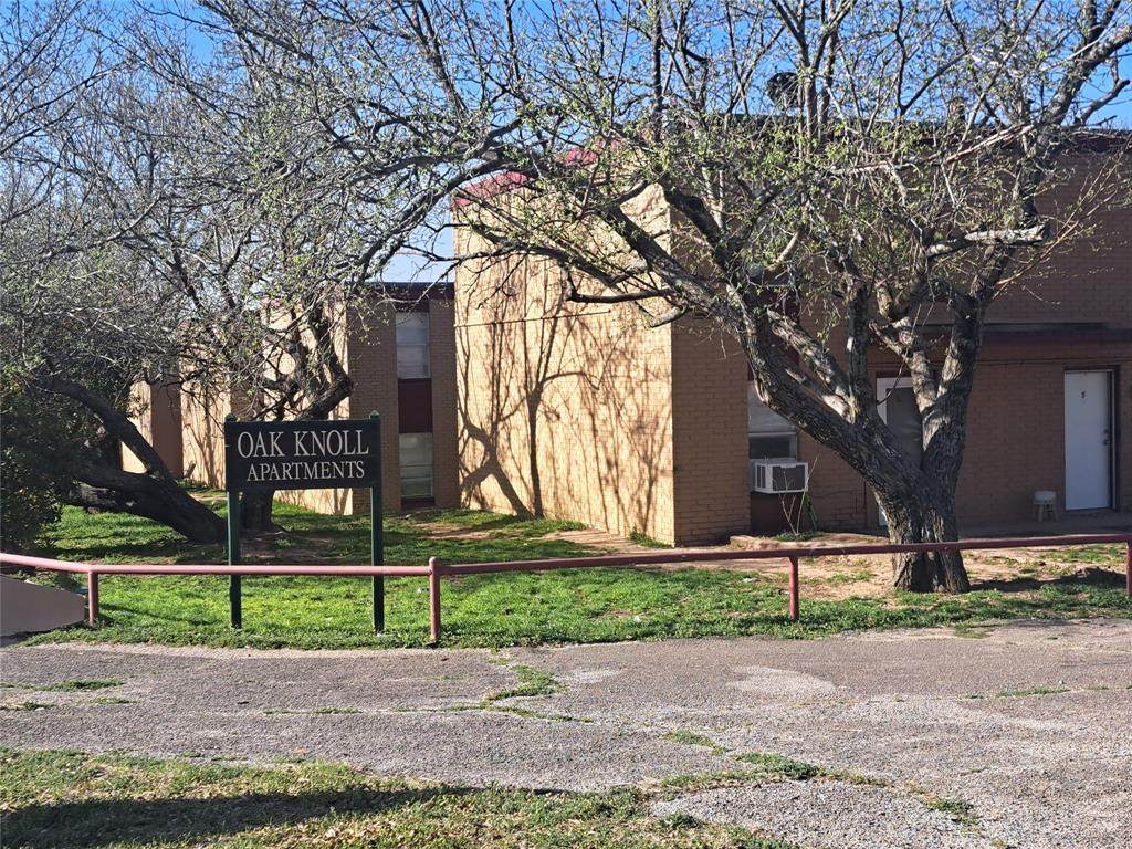 109 Mimosa Street - Photo 1