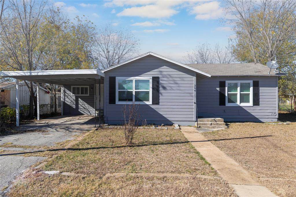 204 Northline Drive - Photo 1