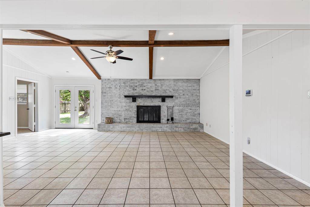 221 Azalea Lane - Photo 1