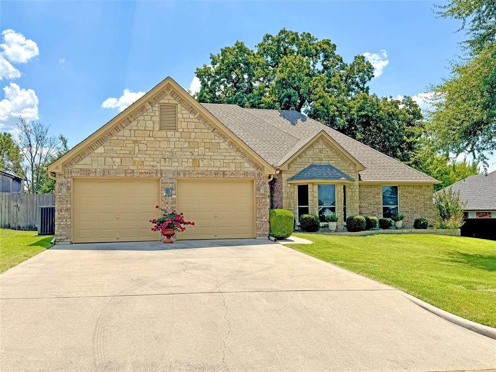 1405 Rodden Drive - Photo 1