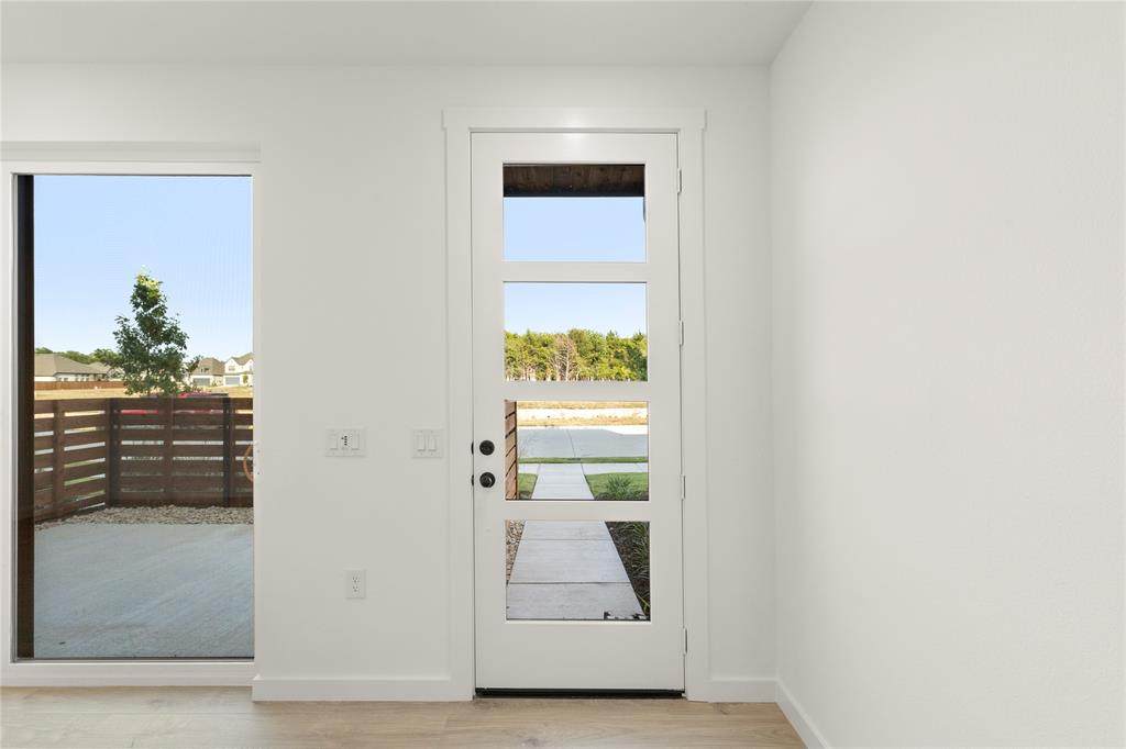 1829 Azalea - Photo 1