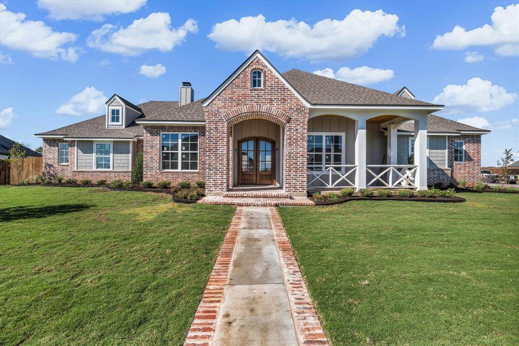 100 Victors Circle - Photo 1