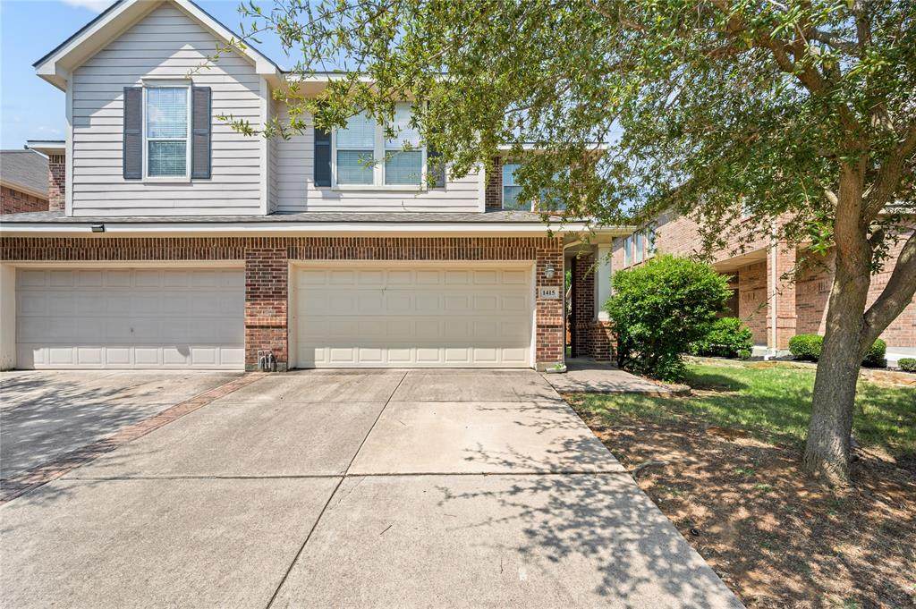 1415 Ravenwood Drive - Photo 1