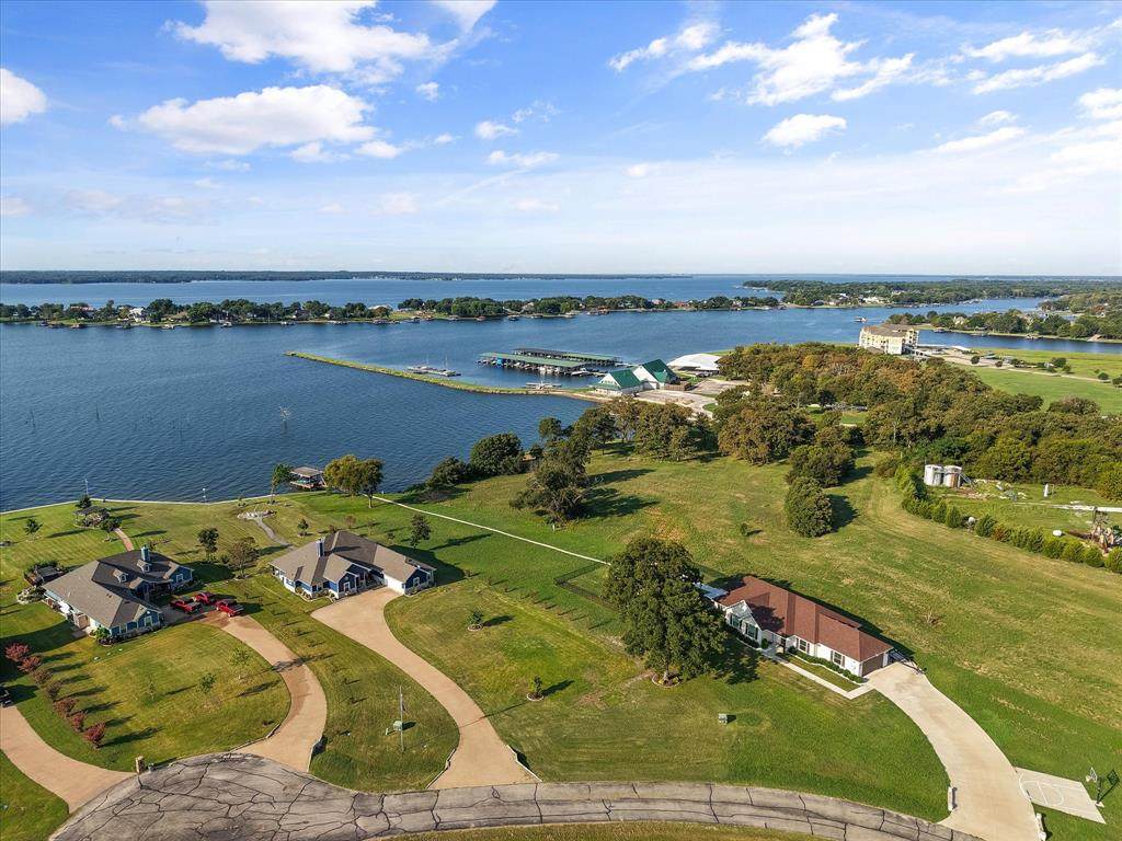 122 Moonlight Point - Photo 1