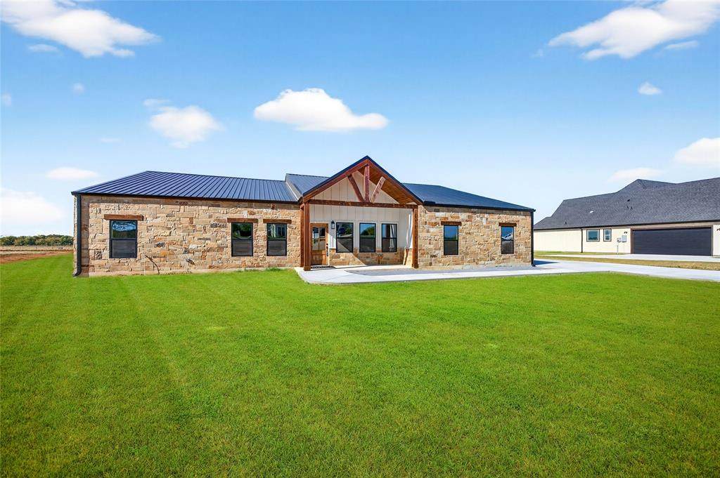 1172 Dixie Estates Way - Photo 1