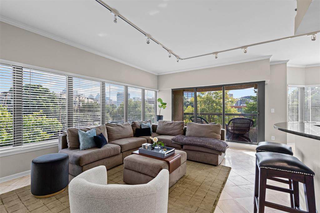 3030 Mckinney Avenue - Photo 1