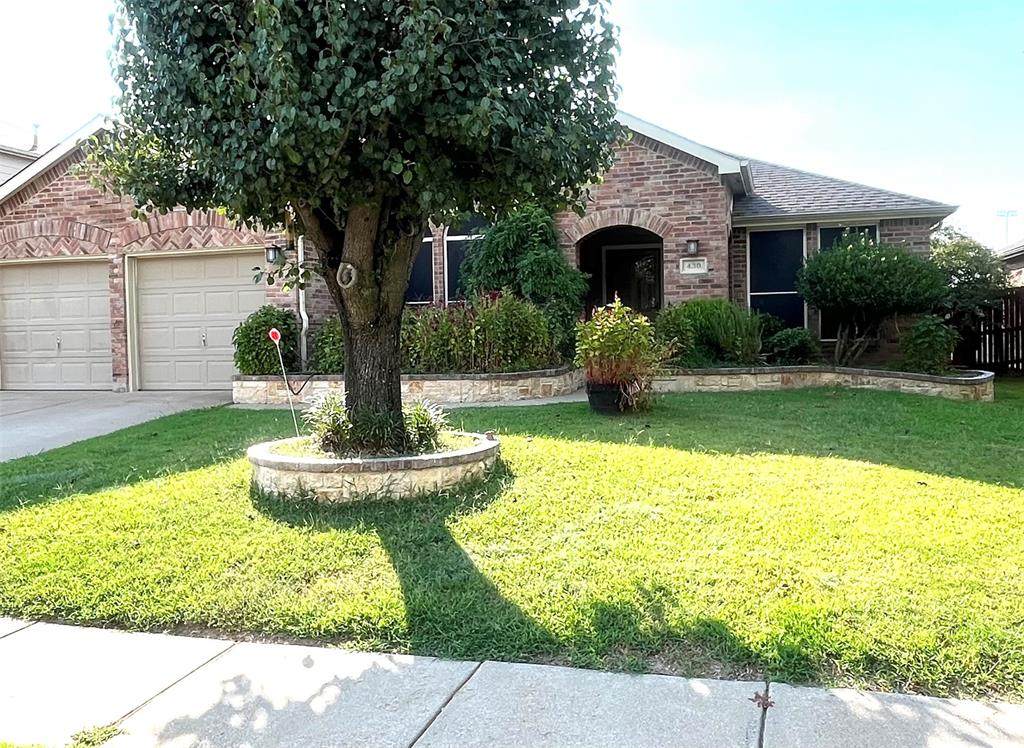430 Chinaberry Trail - Photo 1