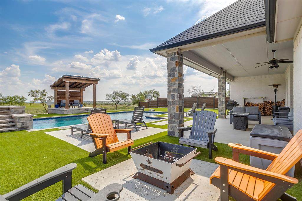 148 Maravilla - Photo 1