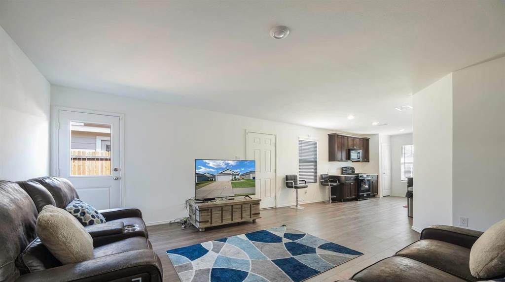 1431 Highbridge Boulevard - Photo 1