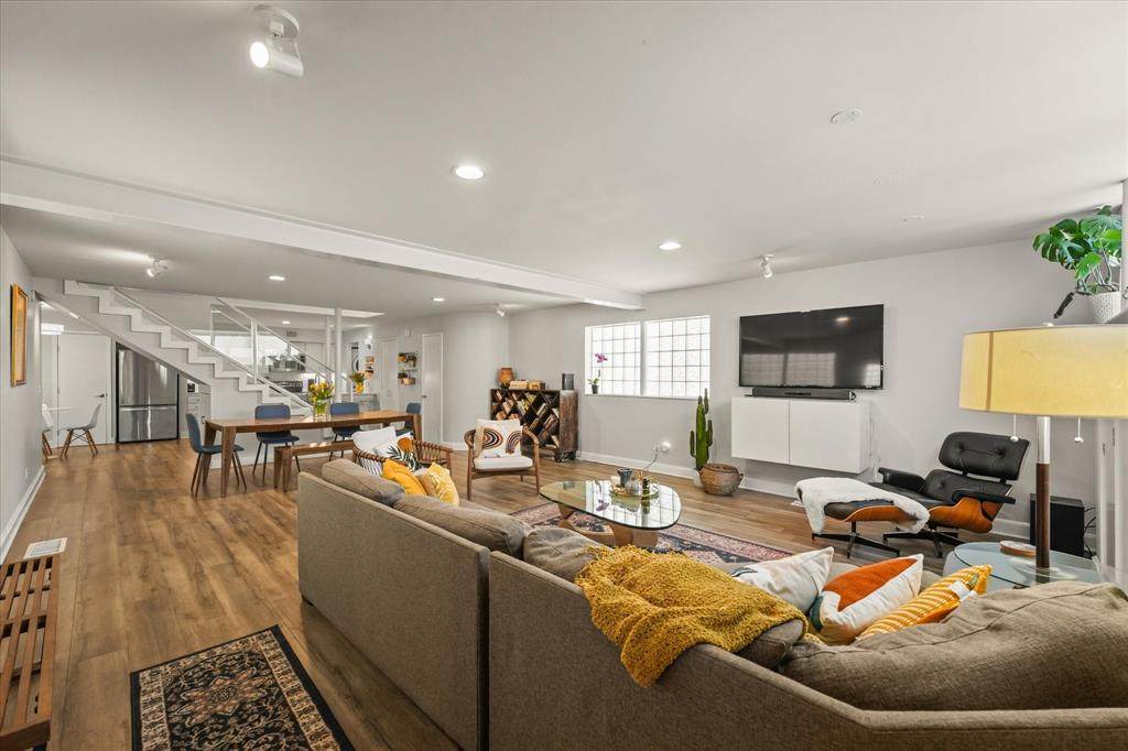 4231 Travis Street - Photo 1