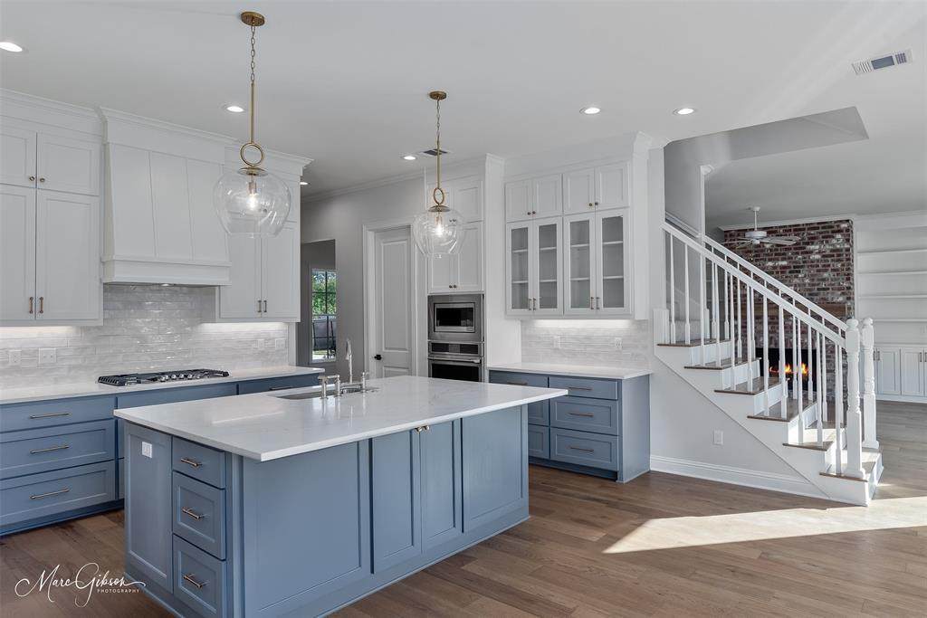 9827 Canebrake Lane - Photo 1