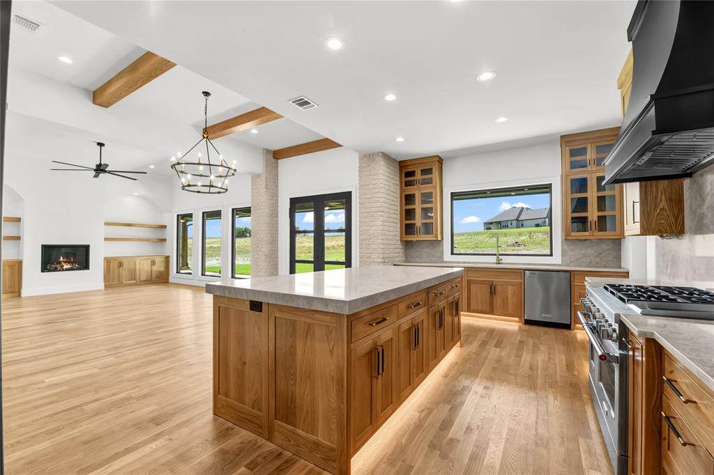 621 Hondo Crossing - Photo 1