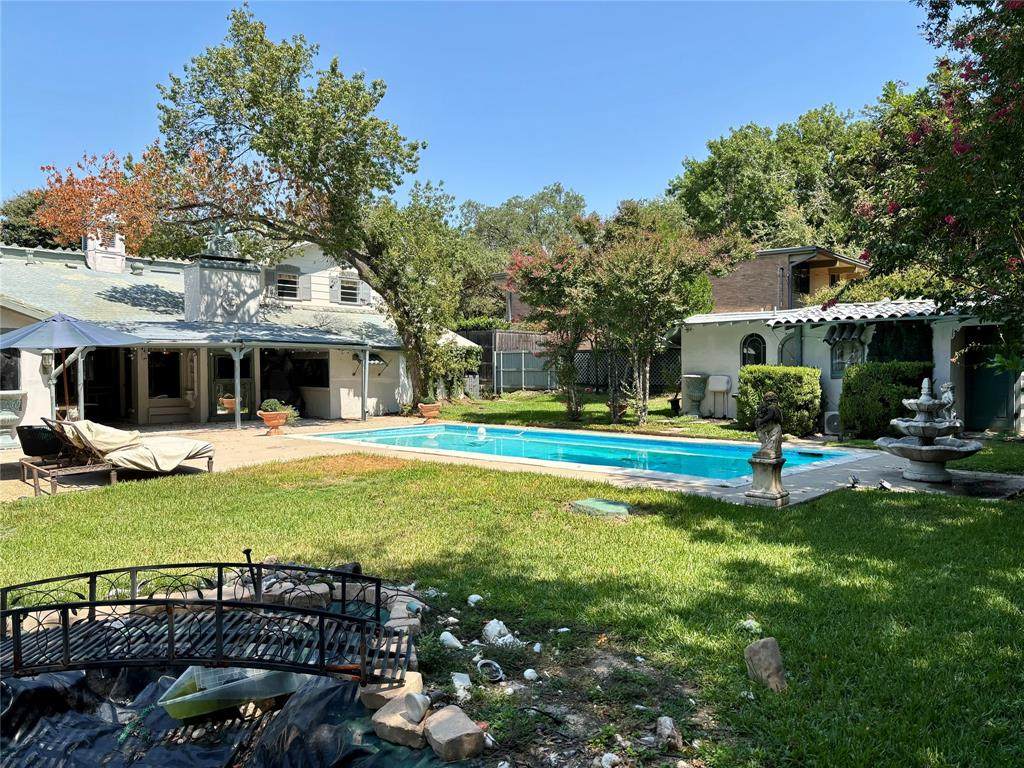 5338 University Boulevard - Photo 1