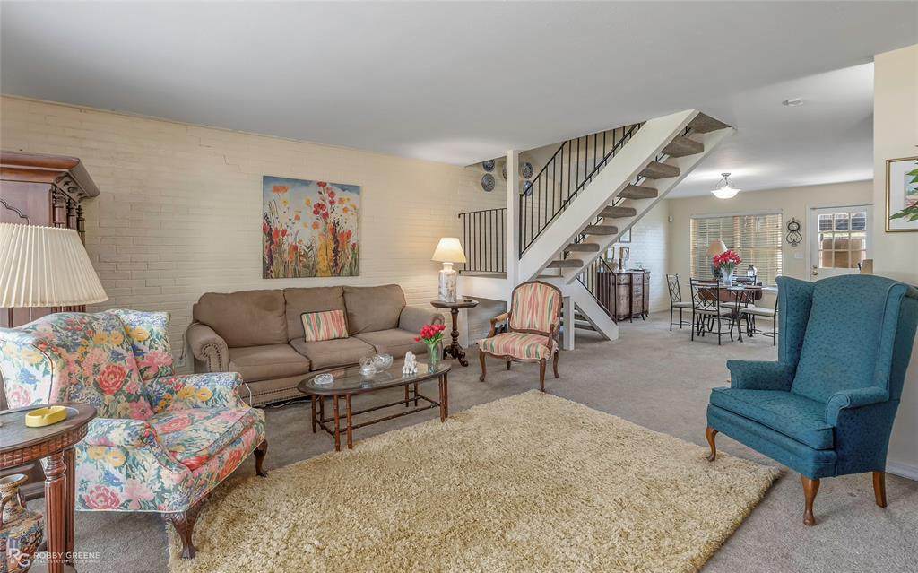 10035 Stratmore Circle - Photo 1