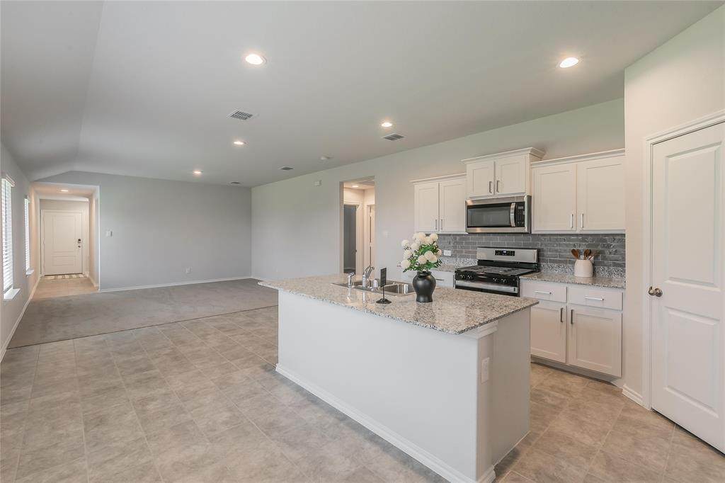 125 Driftoak - Photo 1