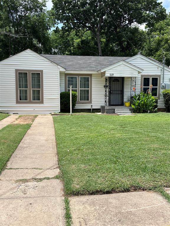 3115 Bertrand Avenue - Photo 1