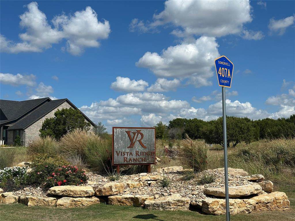 1020 Rose Court - Photo 1